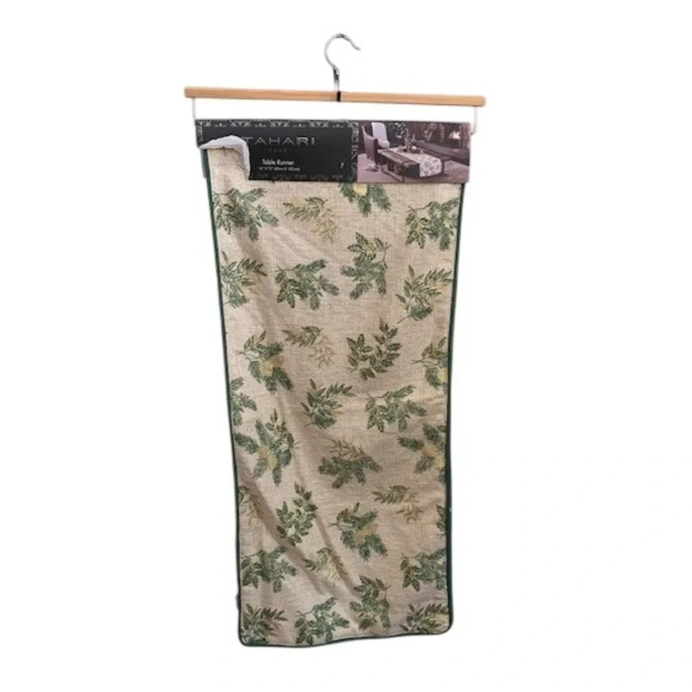 Tahari Home‎ NWT Table Runner 16 x 72 Pine Branch Modern Rustic Holiday Festive